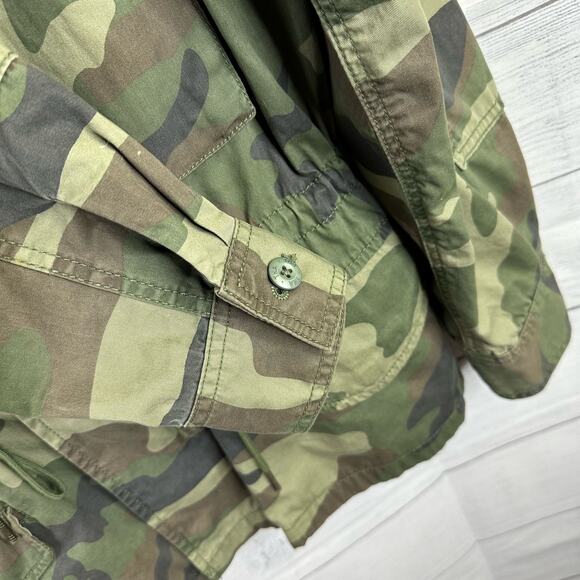 TNA Aritzia Womens size Small Camo Utility Jacket Green Adjustable Waist - Picture 8 of 14